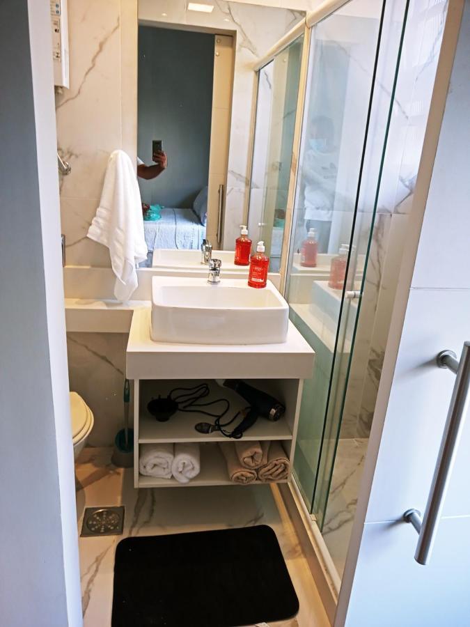 Apartamento Copacabana 1 *